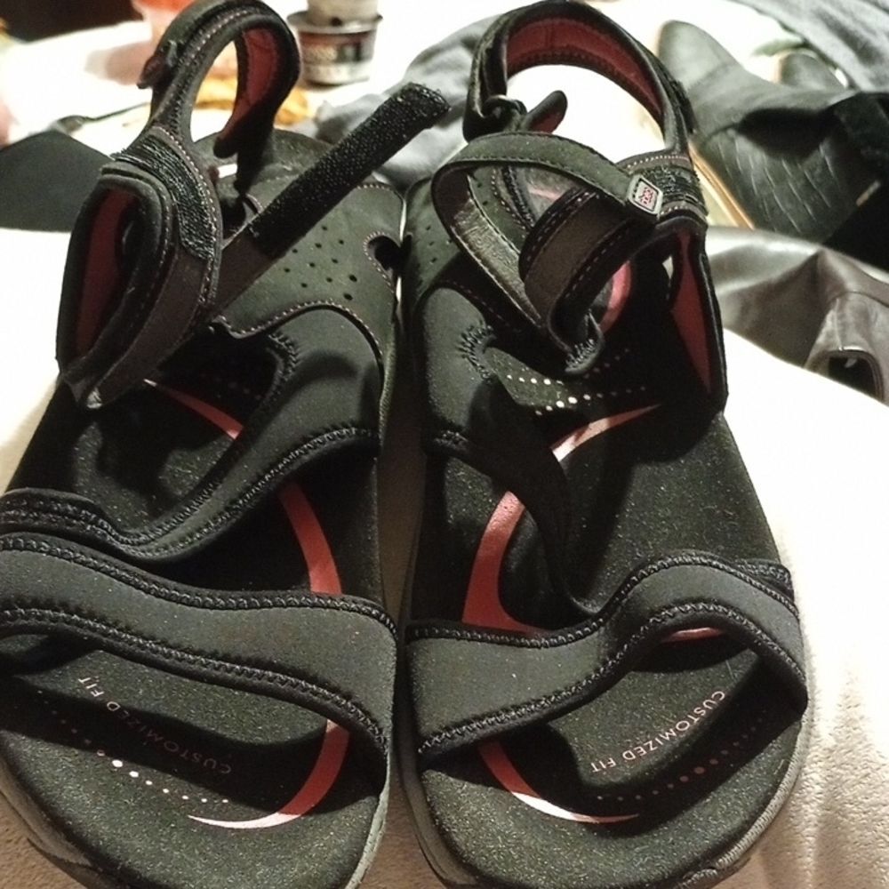 Abeo Black and Pink Women's Sandals